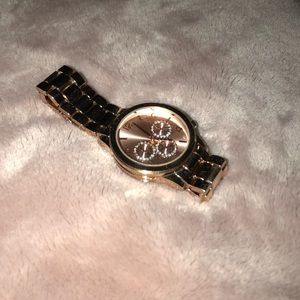 🎃Rose Gold with Rhinestones Watch